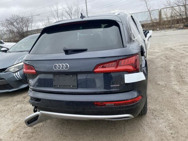 Синий Ауди Ку 5, объемом двигателя 2 л и пробегом 80 тыс. км за 11200 $, фото 7 на Automoto.ua