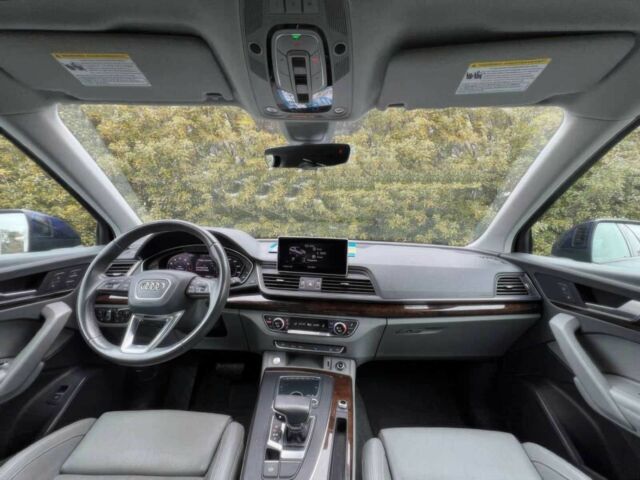 Синій Ауді Ку 5, об'ємом двигуна 2 л та пробігом 55 тис. км за 13000 $, фото 9 на Automoto.ua