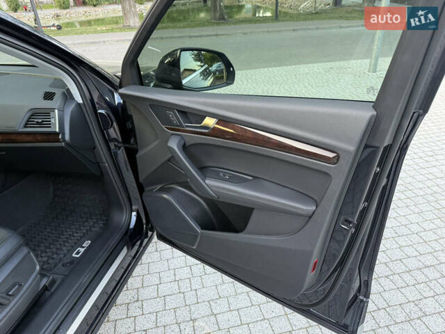 Синій Ауді Ку 5, об'ємом двигуна 1.98 л та пробігом 110 тис. км за 28900 $, фото 29 на Automoto.ua