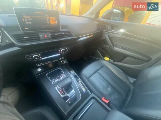Ауди Ку 5 2020 в Тернополе на Automoto.ua Синий Ауди Ку 5, объемом двигателя 1.98 л и пробегом 64 тыс. км за 41950 $, фото 9 на Automoto.ua