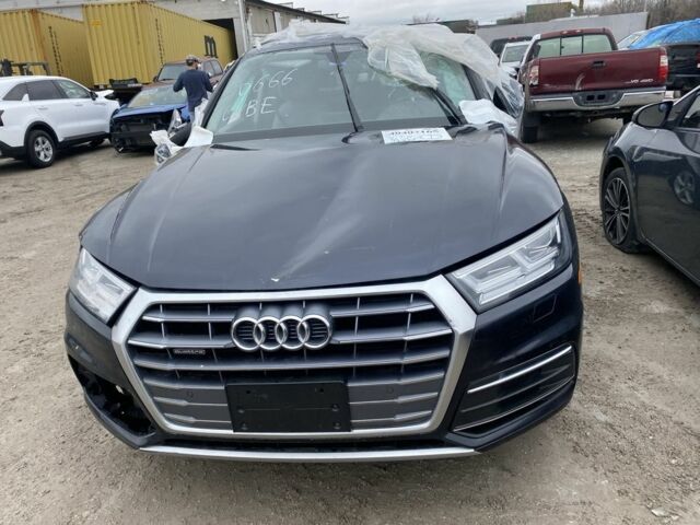 Синий Ауди Ку 5, объемом двигателя 2 л и пробегом 80 тыс. км за 11200 $, фото 4 на Automoto.ua