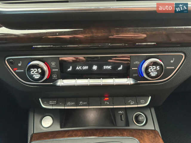 Синій Ауді Ку 5, об'ємом двигуна 1.98 л та пробігом 145 тис. км за 25500 $, фото 16 на Automoto.ua