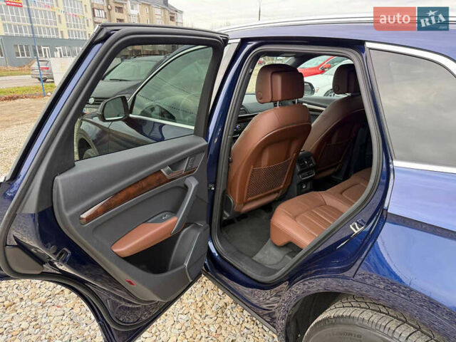 Синій Ауді Ку 5, об'ємом двигуна 2 л та пробігом 85 тис. км за 24900 $, фото 25 на Automoto.ua