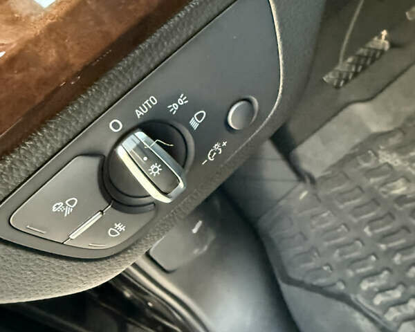 Синій Ауді Ку 5, об'ємом двигуна 1.98 л та пробігом 110 тис. км за 28900 $, фото 16 на Automoto.ua