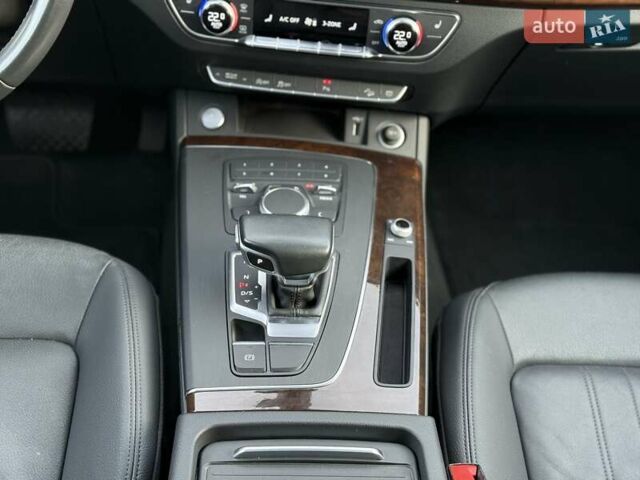 Синий Ауди Ку 5, объемом двигателя 1.98 л и пробегом 79 тыс. км за 27500 $, фото 86 на Automoto.ua