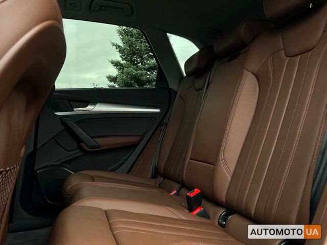 Синий Ауди Ку 5, объемом двигателя 2 л и пробегом 63 тыс. км за 42300 $, фото 9 на Automoto.ua