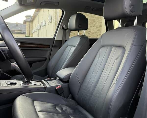 Синий Ауди Ку 5, объемом двигателя 1.98 л и пробегом 79 тыс. км за 27500 $, фото 44 на Automoto.ua