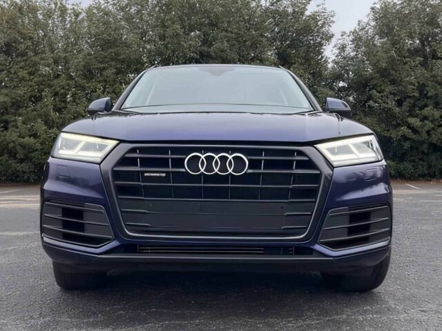 Синій Ауді Ку 5, об'ємом двигуна 2 л та пробігом 47 тис. км за 15800 $, фото 1 на Automoto.ua