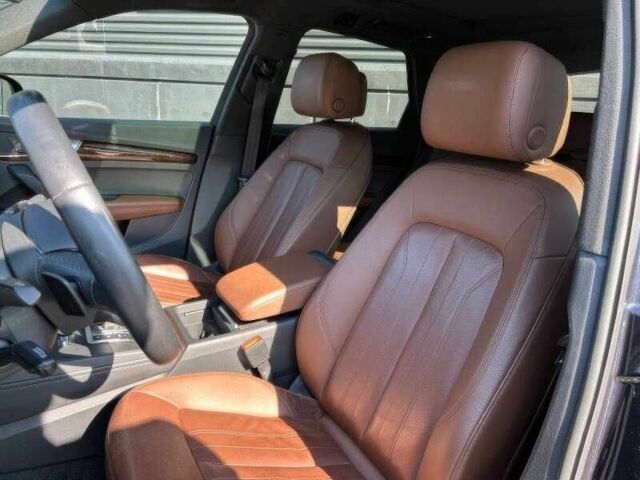 Синий Ауди Ку 5, объемом двигателя 2 л и пробегом 57 тыс. км за 15000 $, фото 9 на Automoto.ua