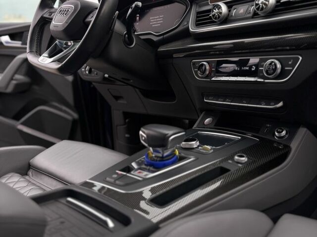 Синий Ауди Ку 5, объемом двигателя 3 л и пробегом 123 тыс. км за 31000 $, фото 21 на Automoto.ua