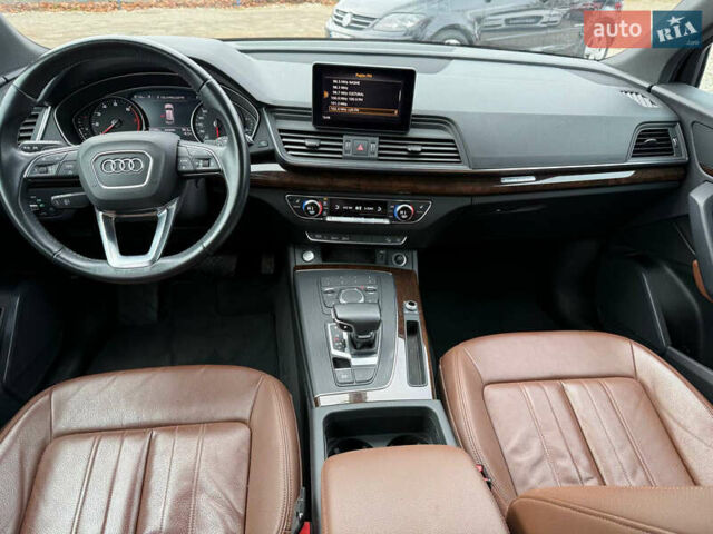 Синій Ауді Ку 5, об'ємом двигуна 2 л та пробігом 85 тис. км за 24900 $, фото 31 на Automoto.ua