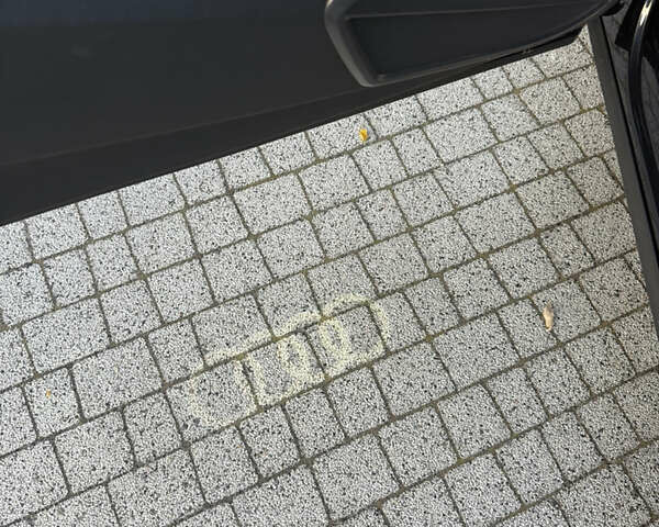 Синій Ауді Ку 5, об'ємом двигуна 1.98 л та пробігом 110 тис. км за 28900 $, фото 4 на Automoto.ua