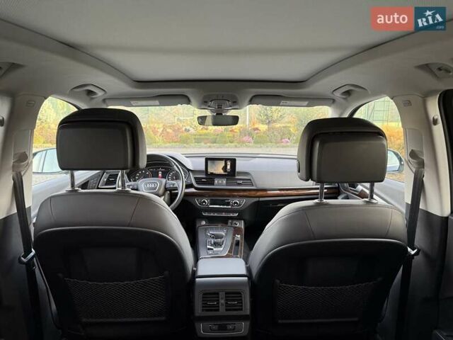 Синий Ауди Ку 5, объемом двигателя 1.98 л и пробегом 79 тыс. км за 27500 $, фото 32 на Automoto.ua