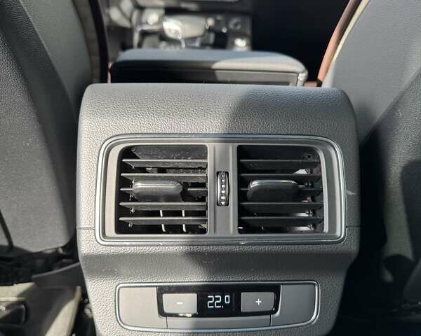 Ауди Ку 5 2021 в Киеве на Automoto.ua Синий Ауди Ку 5, объемом двигателя 1.98 л и пробегом 72 тыс. км за 37500 $, фото 50 на Automoto.ua