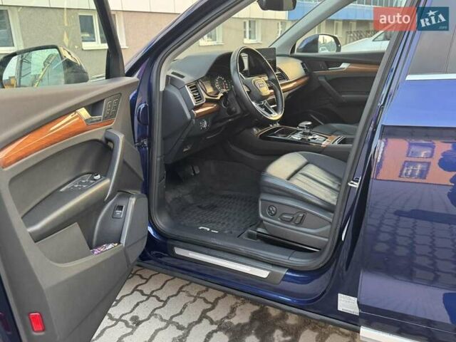 Синий Ауди Ку 5, объемом двигателя 1.98 л и пробегом 17 тыс. км за 31990 $, фото 17 на Automoto.ua