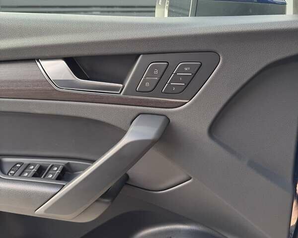Ауди Ку 5 2021 в Киеве на Automoto.ua Синий Ауди Ку 5, объемом двигателя 1.98 л и пробегом 72 тыс. км за 37500 $, фото 51 на Automoto.ua