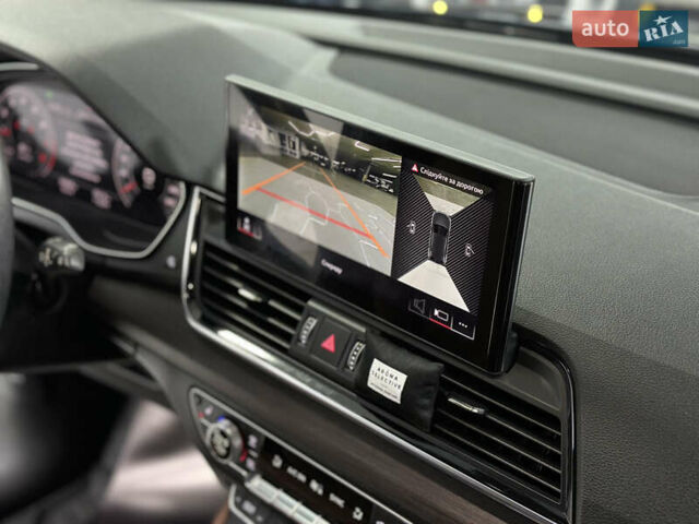 Синий Ауди Ку 5, объемом двигателя 1.98 л и пробегом 50 тыс. км за 36500 $, фото 7 на Automoto.ua