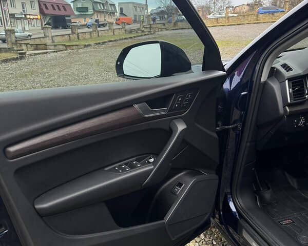 Синій Ауді Ку 5, об'ємом двигуна 1.98 л та пробігом 48 тис. км за 32800 $, фото 22 на Automoto.ua