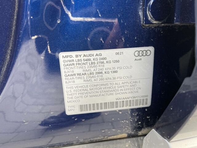 Синий Ауди Ку 5, объемом двигателя 2 л и пробегом 33 тыс. км за 29900 $, фото 25 на Automoto.ua