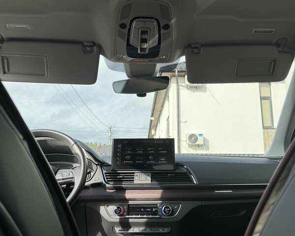 Ауди Ку 5 2021 в Киеве на Automoto.ua Синий Ауди Ку 5, объемом двигателя 1.98 л и пробегом 72 тыс. км за 37500 $, фото 47 на Automoto.ua