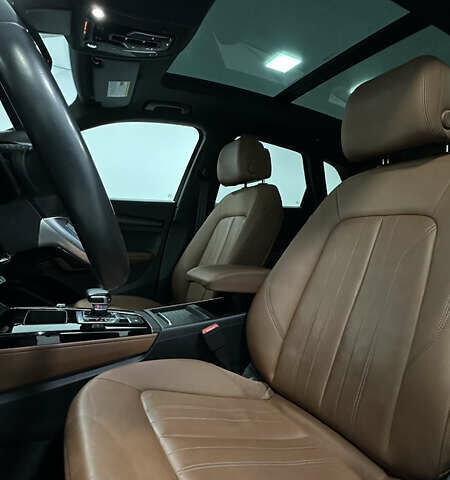 Синий Ауди Ку 5, объемом двигателя 1.98 л и пробегом 50 тыс. км за 36500 $, фото 11 на Automoto.ua