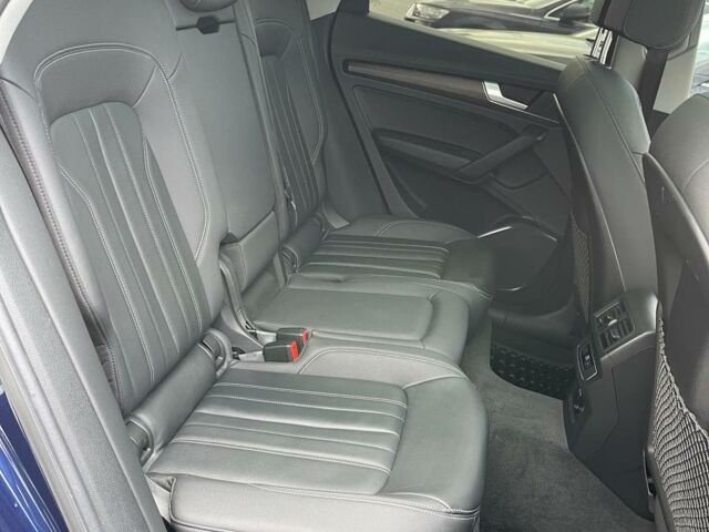 Синий Ауди Ку 5, объемом двигателя 2 л и пробегом 33 тыс. км за 29900 $, фото 17 на Automoto.ua