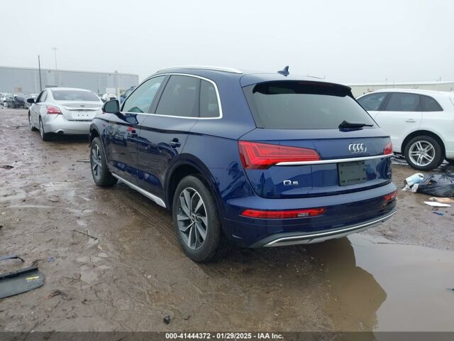 Синий Ауди Ку 5, объемом двигателя 2 л и пробегом 51 тыс. км за 33000 $, фото 3 на Automoto.ua
