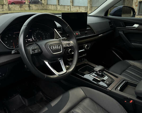 Синій Ауді Ку 5, об'ємом двигуна 1.98 л та пробігом 48 тис. км за 32800 $, фото 47 на Automoto.ua