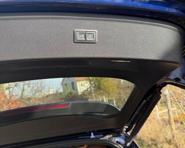 Синий Ауди Ку 5, объемом двигателя 1.98 л и пробегом 64 тыс. км за 39999 $, фото 21 на Automoto.ua