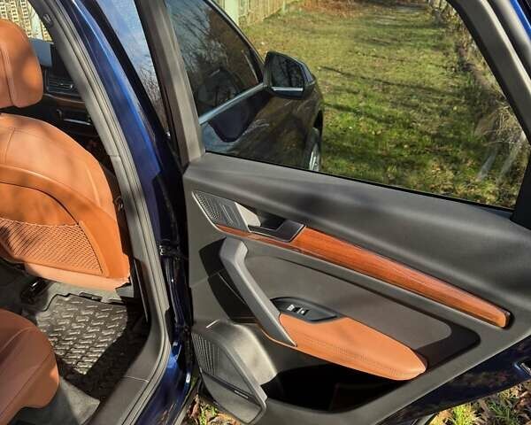 Синий Ауди Ку 5, объемом двигателя 1.98 л и пробегом 64 тыс. км за 39999 $, фото 23 на Automoto.ua