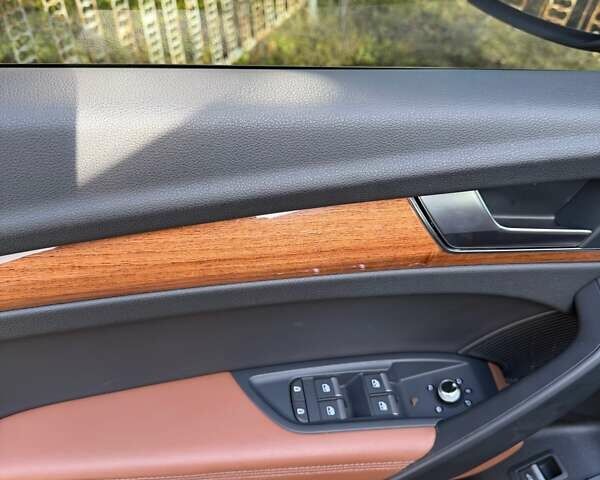 Синий Ауди Ку 5, объемом двигателя 1.98 л и пробегом 64 тыс. км за 39999 $, фото 10 на Automoto.ua