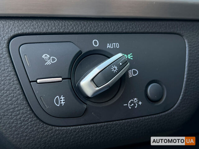 Синий Ауди Ку 5, объемом двигателя 2 л и пробегом 45 тыс. км за 39200 $, фото 17 на Automoto.ua