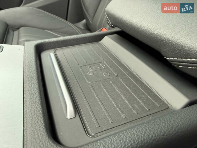 Синий Ауди Ку 5, объемом двигателя 2 л и пробегом 51 тыс. км за 33900 $, фото 26 на Automoto.ua