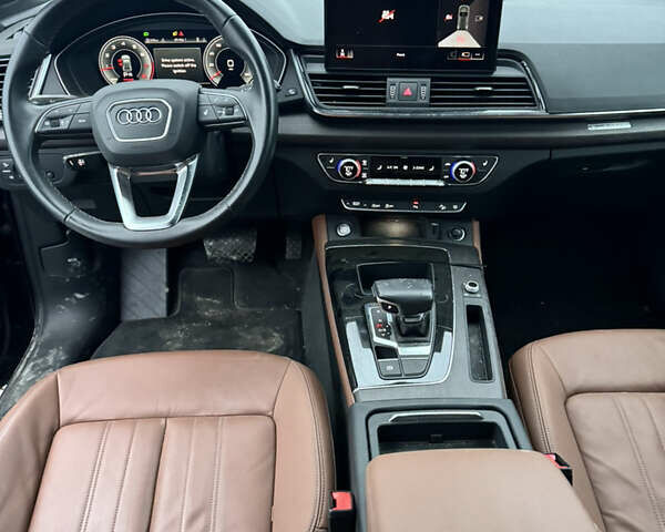 Синий Ауди Ку 5, объемом двигателя 2 л и пробегом 25 тыс. км за 25900 $, фото 11 на Automoto.ua