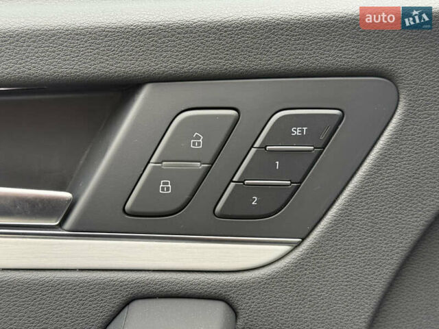 Синий Ауди Ку 5, объемом двигателя 2 л и пробегом 51 тыс. км за 33900 $, фото 27 на Automoto.ua