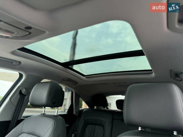 Синій Ауді Ку 5, об'ємом двигуна 1.98 л та пробігом 55 тис. км за 36500 $, фото 16 на Automoto.ua