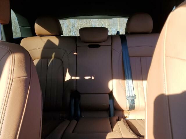 Синий Ауди Ку 5, объемом двигателя 2 л и пробегом 25 тыс. км за 27900 $, фото 9 на Automoto.ua