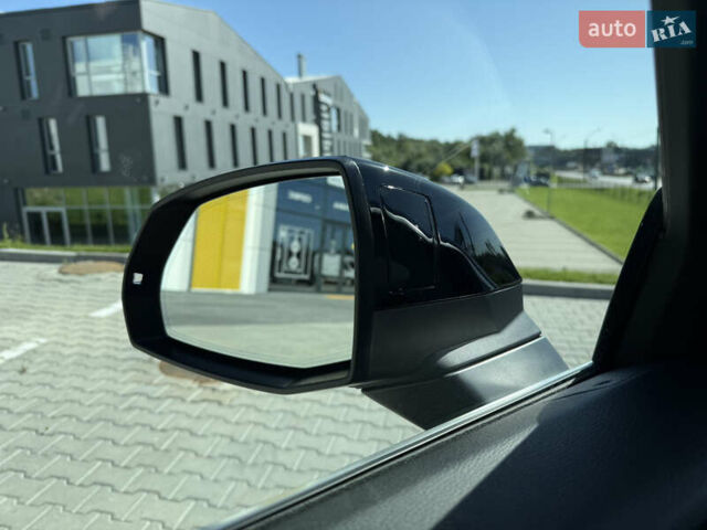 Синий Ауди Ку 5, объемом двигателя 1.98 л и пробегом 15 тыс. км за 41000 $, фото 17 на Automoto.ua