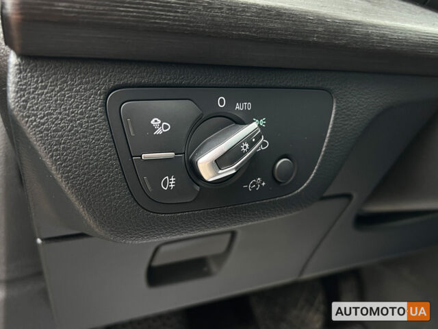 Синий Ауди Ку 5, объемом двигателя 2 л и пробегом 6 тыс. км за 40999 $, фото 20 на Automoto.ua