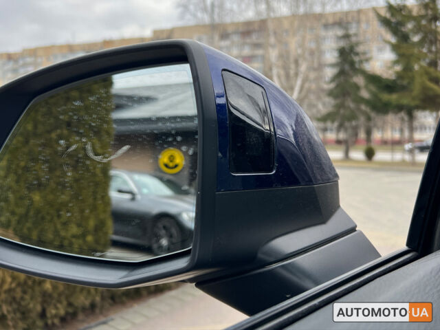 Синий Ауди Ку 5, объемом двигателя 2 л и пробегом 6 тыс. км за 40999 $, фото 23 на Automoto.ua