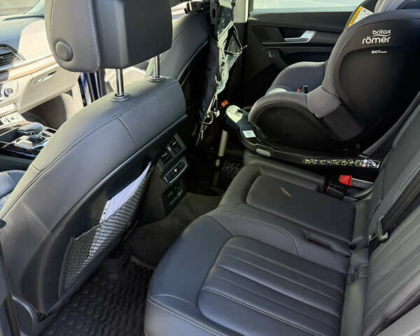 Синий Ауди Ку 5, объемом двигателя 1.98 л и пробегом 30 тыс. км за 39900 $, фото 9 на Automoto.ua