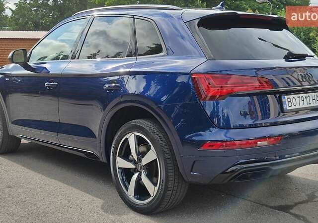Синій Ауді Ку 5, об'ємом двигуна 2 л та пробігом 42 тис. км за 39700 $, фото 10 на Automoto.ua