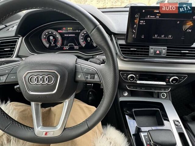 Ауди Ку 5 2023 в Киеве на Automoto.ua Синий Ауди Ку 5, объемом двигателя 1.98 л и пробегом 21 тыс. км за 39900 $, фото 9 на Automoto.ua