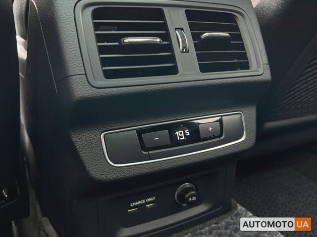 Синий Ауди Ку 5, объемом двигателя 2 л и пробегом 6 тыс. км за 40999 $, фото 13 на Automoto.ua