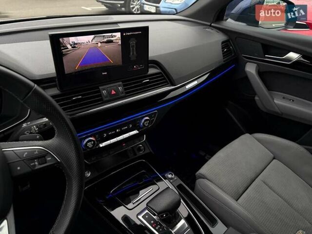 Синий Ауди Ку 5, объемом двигателя 2 л и пробегом 54 тыс. км за 58500 $, фото 18 на Automoto.ua