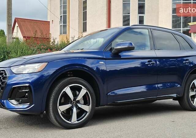 Синій Ауді Ку 5, об'ємом двигуна 2 л та пробігом 42 тис. км за 39700 $, фото 12 на Automoto.ua
