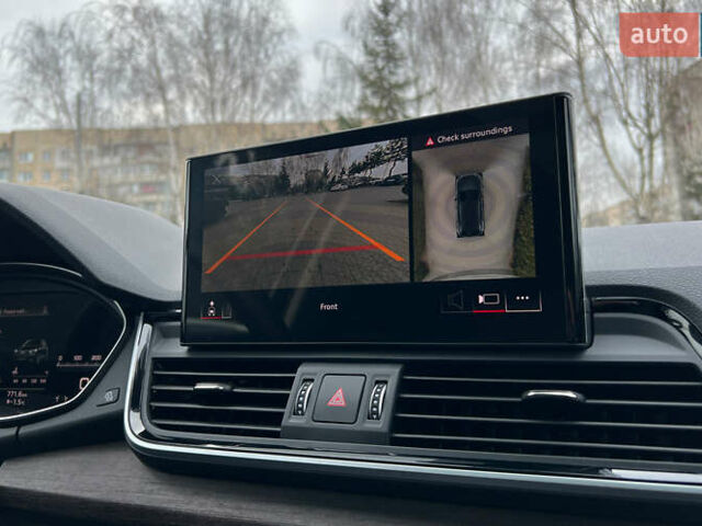 Синій Ауді Ку 5, об'ємом двигуна 2 л та пробігом 6 тис. км за 40999 $, фото 17 на Automoto.ua