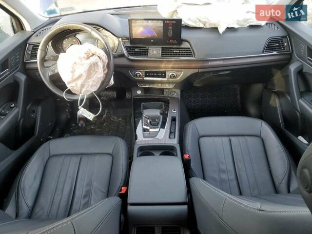 Ауди Ку 5 2023 в Львове на Automoto.ua Синий Ауди Ку 5, объемом двигателя 1.98 л и пробегом 25 тыс. км за 15000 $, фото 7 на Automoto.ua