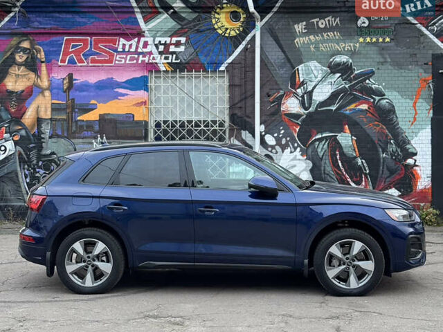 Синій Ауді Ку 5, об'ємом двигуна 1.98 л та пробігом 6 тис. км за 46000 $, фото 4 на Automoto.ua