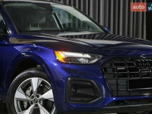 Синій Ауді Ку 5, об'ємом двигуна 1.98 л та пробігом 6 тис. км за 47900 $, фото 3 на Automoto.ua